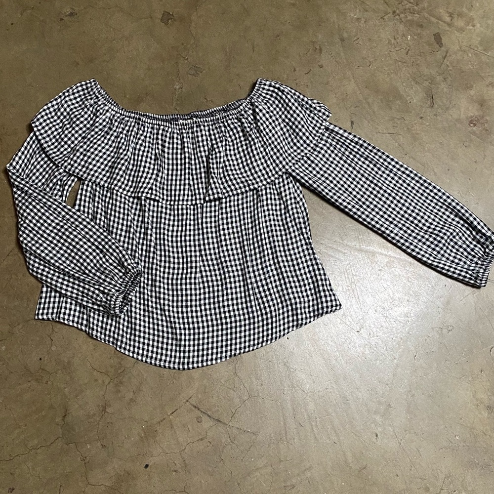 Gingham off the shoulder long sleeve